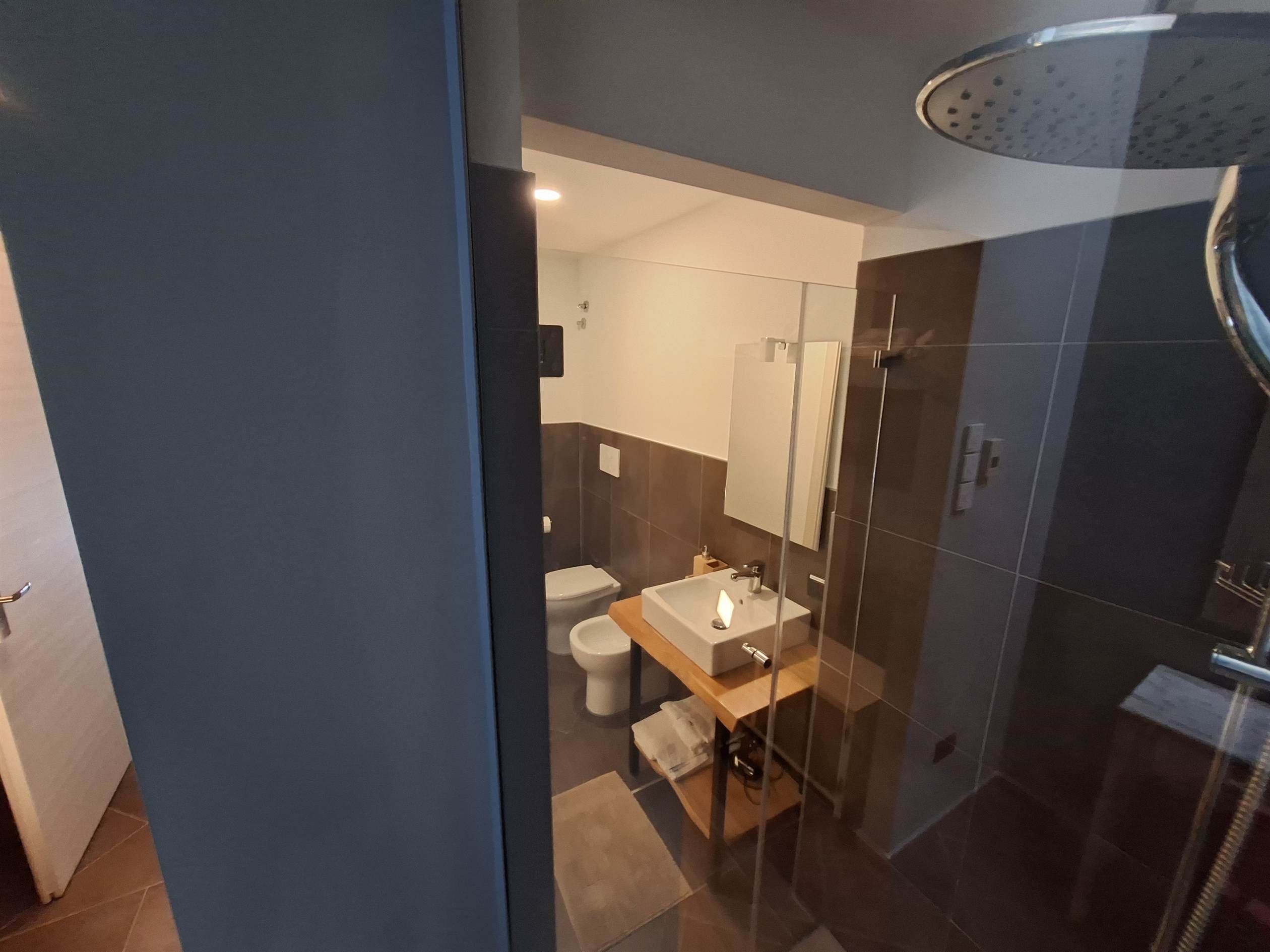 Mass Image Compressor Compressed this image. https://sourceforge.net/projects/icompress/ with Quality:68